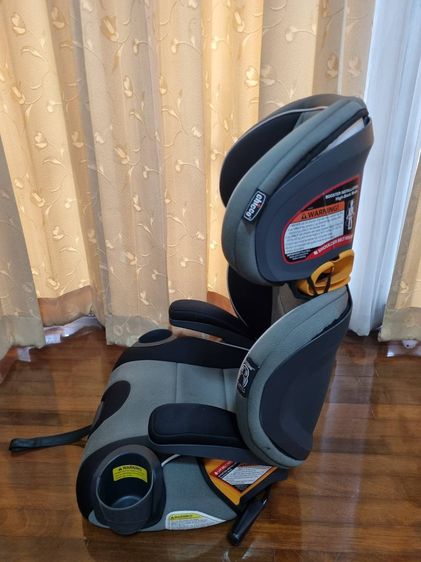 Carseat Chicco รูปที่ 2