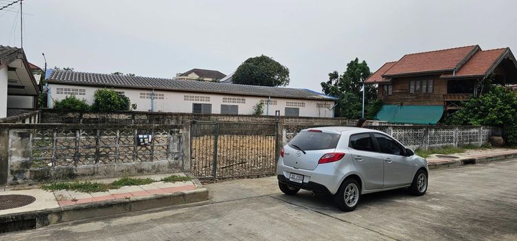 ขายที่ดิน ขนาด 105 ตร.ว. ในหมู่บ้านบัวขาว (ซอย รามคำแหง 174) รูปที่ 3