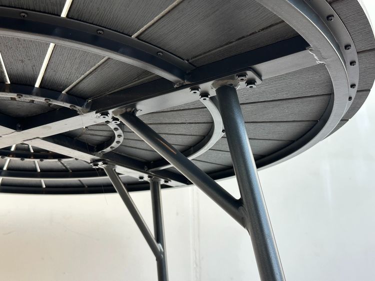 โต๊ะทานอาหาร แบรนด์ JYSK ท็อปทรงกลม ขาอลูมิเนียมสีดำ  รูปที่ 6