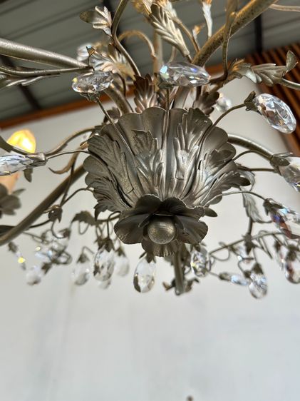 โคมไฟแขวนเพดาน ก้านลายไม้เลื้อยเหล็กดัดสีทอง ประดับคริสตัล รูปที่ 10