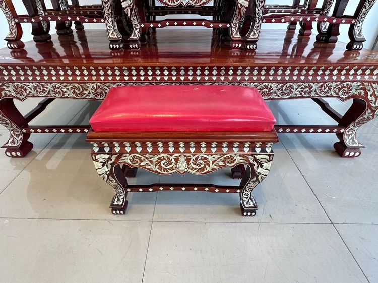 โต๊ะหมู่บูชา 9 งานไม้มะค่าฝังมุก รูปที่ 17