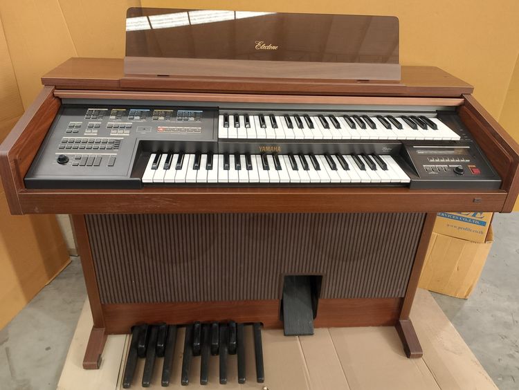 เปียโนมือสอง YAMAHA รูปที่ 2