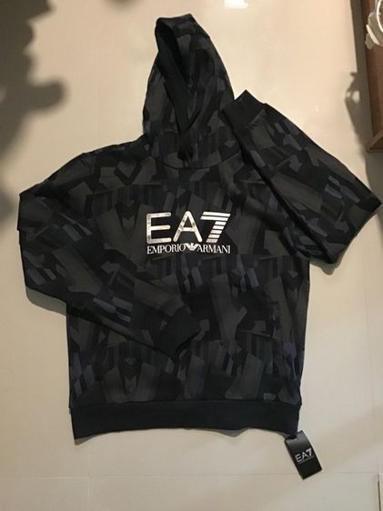 เสื้อ สเวตเตอร์ Ea 7 แท้ เบอร์ L