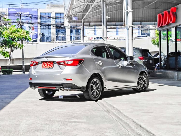 Mazda Mazda 2 2018 1.3 High Connect Sedan เบนซิน เกียร์อัตโนมัติ เทา รูปที่ 2