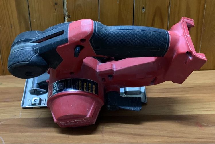 เลื่อยตัดเหล็กไร้สาย Milwaukee M18 FMCS รูปที่ 2