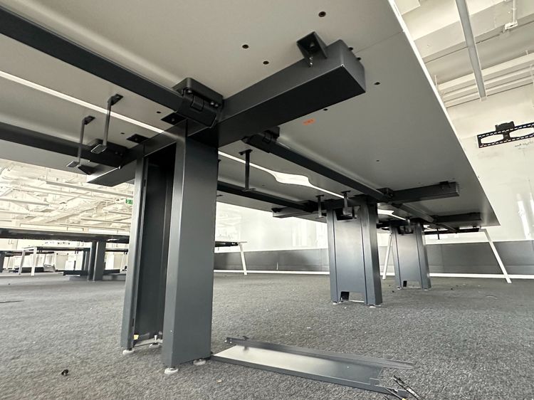 โต๊ะทำงาน 8 ที่นั่ง ท็อปไม้ MDF ผิวลามิเนตสีขาวปิดขอบพลาสติก รูปที่ 10