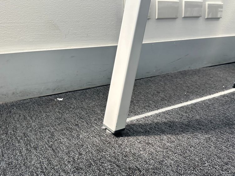 โต๊ะทำงาน 8 ที่นั่ง ท็อปไม้ MDF ผิวลามิเนตสีขาวปิดขอบพลาสติก รูปที่ 9