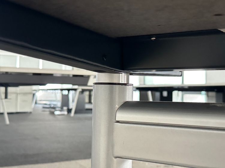 โต๊ะประชุม แบรนด์ KOKUYO ท็อปไม้ MDF สีขาว  รูปที่ 13