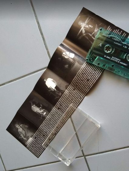 เทป EBOLA อัลบั้ม Satisfy ม้วนใหม่ รูปที่ 2