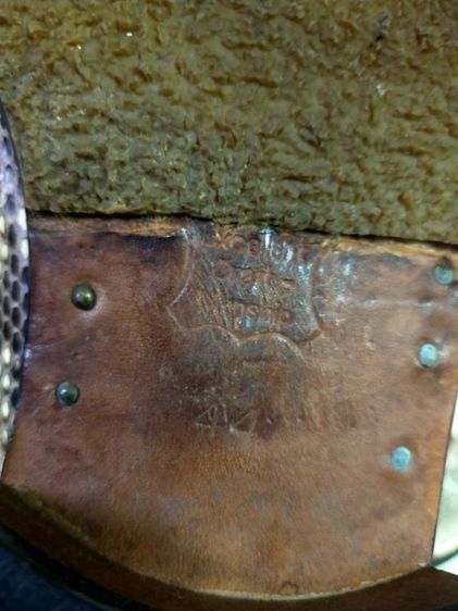 รองเท้าหนัง  ง.. แท้ สภาพดี ไซซ์ 44 28.5-29ซม. ไม่มีตำหนิ  สวยๆ หายาก เจ้าของซื้อมา หมื่นกว่าบาท ขายให้ถูกๆ รูปที่ 12