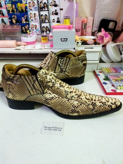 รองเท้าหนัง  ง.. แท้ สภาพดี ไซซ์ 44 28.5-29ซม. ไม่มีตำหนิ  สวยๆ หายาก เจ้าของซื้อมา หมื่นกว่าบาท ขายให้ถูกๆ รูปที่ 2