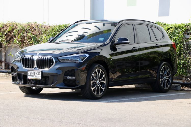 BMW X1 2021 2.0 sDrive20d M Sport Utility-car ดีเซล ไม่ติดแก๊ส เกียร์อัตโนมัติ ดำ รูปที่ 3