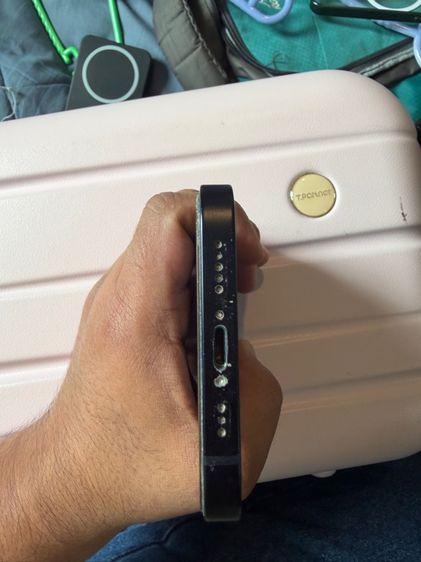 ไอโพน 12 รูปที่ 6