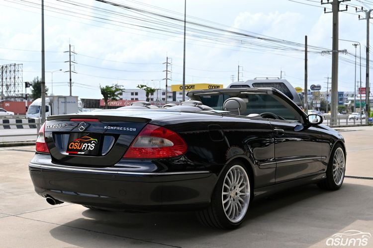 Mercedes-Benz CLK-Class 2005 CLK200 Kompressor Sedan เบนซิน ไม่ติดแก๊ส เกียร์อัตโนมัติ ดำ รูปที่ 3
