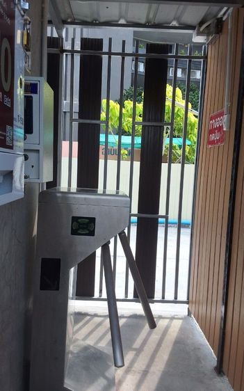 เครื่องกั้นสามขาหยอดเหรียญ ที่กั้นสามขา รูปที่ 3