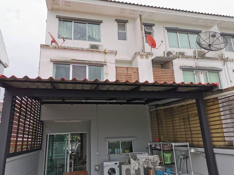 อื่นๆ มีบางส่วน 2011 ทาวน์โฮม 3 ชั้น ห้องมุม มบ.ทาวน์พลัส เทพารักษ์ 2.95 ล้าน เจ้าของขายเอง รูปที่ 3