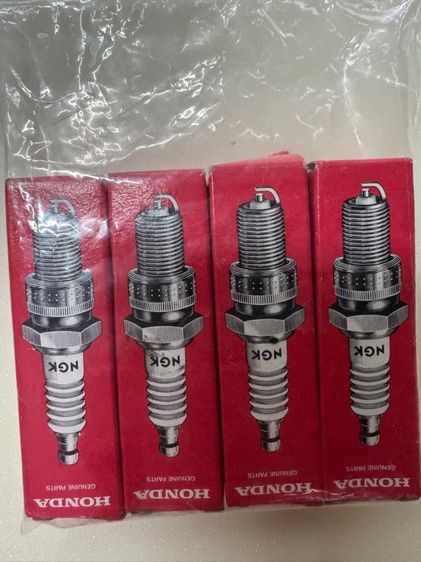 ขายด่วน หัวเทียน Honda Civic FDพร้อมยางกันน้ำขอบกระจก ราคา800บาท รูปที่ 2