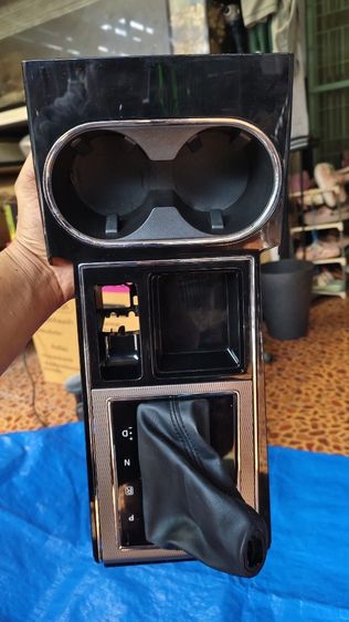 คอลโซลเกียร์มิตซูบิชิ ปาเจ่โร2019 รูปที่ 4