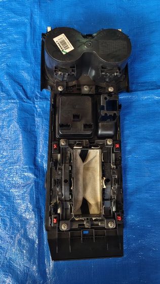 คอลโซลเกียร์มิตซูบิชิ ปาเจ่โร2019 รูปที่ 3