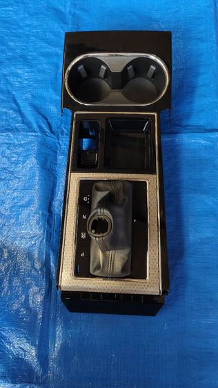 คอลโซลเกียร์มิตซูบิชิ ปาเจ่โร2019 รูปที่ 5