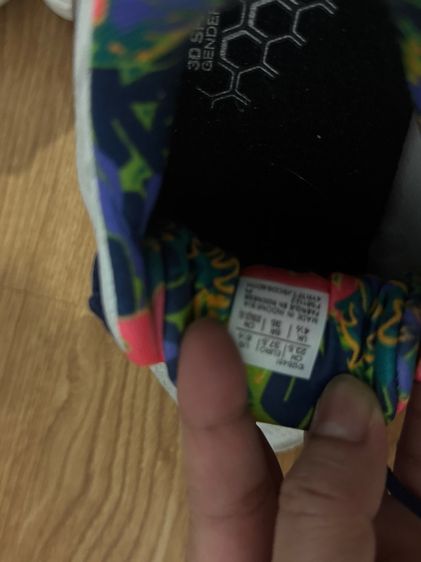 รองเท้าวิ่ง ASICs รูปที่ 9