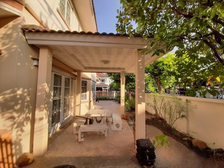 อื่นๆ ไม่มี ขาย บ้านเดี่ยว ม.สินเพชร จันทน์ทองเอี่ยม บางบัวทอง  59.5 ตรว 3 นอน 2 น้ำ 4 จอด (ภายนอกอีก 4 รวม 8 คัน )  4.4 ล้าน เหลือ 4 ล้าน 085 0732541 รูปที่ 3