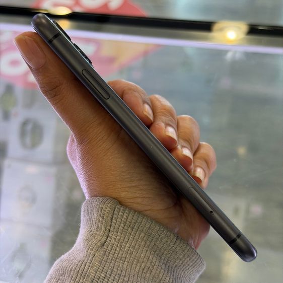 iPhone11 64GB สีดำ เครื่องศูนย์ โมเดลTH สภาพสวยมาก มีกล่อง🥰🥰 รูปที่ 5