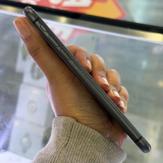 iPhone11 128GB สีดำ เครื่องศูนย์ โมเดลTH สภาพสวย🥰🥰 รูปที่ 3