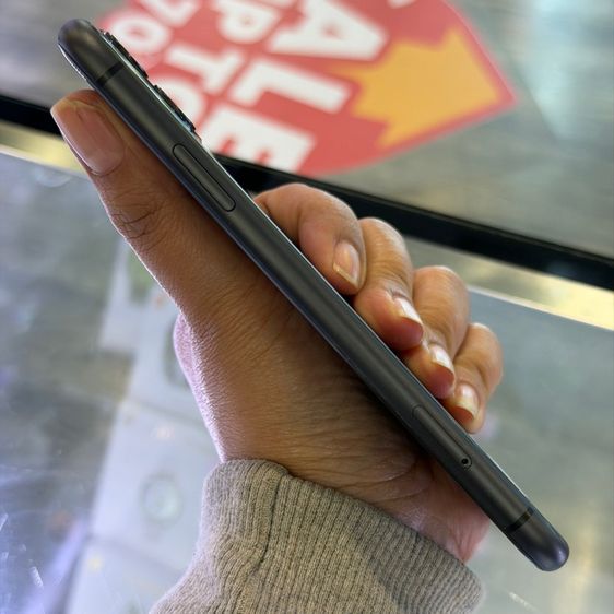iPhone11 64GB สีดำ เครื่องศูนย์ โมเดลTH สภาพสวยมาก🔥🔥 รูปที่ 4
