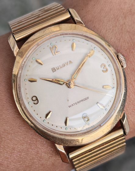 นาฬิกา Vintage Bulova 10K R.G.P. ระบบไขลาน สวยแบบนี้จัดไปราคาแบ่งปันครับ รูปที่ 9