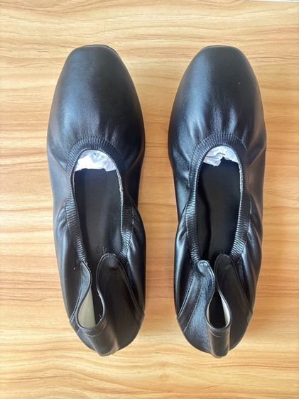 🥿 รองเท้าหนังแท้ผู้หญิง Pierre Cardin สีดำไซซ์ 40