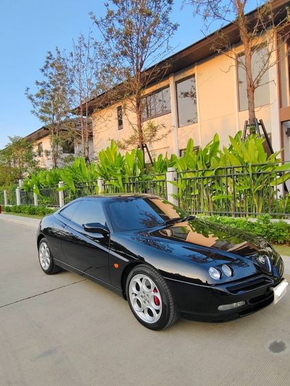 รถ Alfa Romeo GTV  2.0 สี ดำ