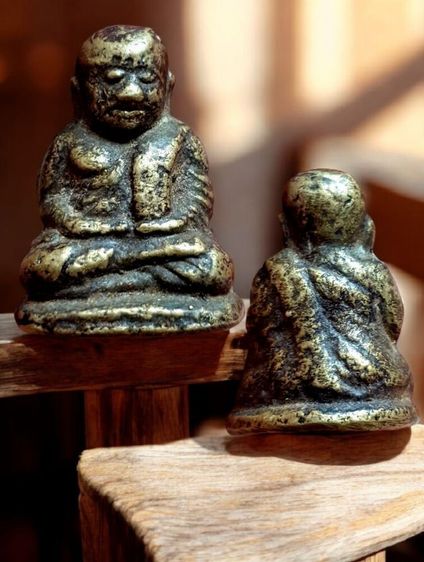 หลวงพ่อเงินหล่อโบราญ เก่าไม่ทราบปี รูปที่ 6