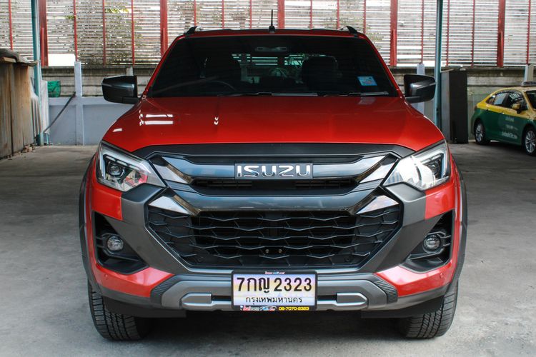 Isuzu D-MAX 2024 3.0 Vcross M 4WD Pickup ดีเซล ไม่ติดแก๊ส เกียร์อัตโนมัติ ส้ม