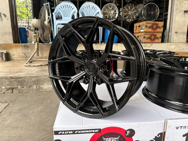 ล้อแม็กมือ1 ขอบ20 ก้านY 6รู139 กว้าง9 ออฟ15 สีดำเงา ล้อเบา FLOW FORMING งานJP งานสวยมากๆ  รูปที่ 5