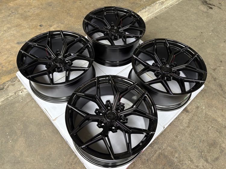 ล้อแม็กมือ1 ขอบ20 ก้านY 6รู139 กว้าง9 ออฟ15 สีดำเงา ล้อเบา FLOW FORMING งานJP งานสวยมากๆ  รูปที่ 3