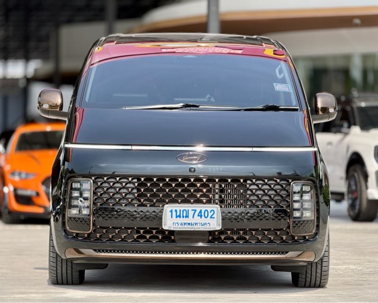 Hyundai Staria 2022 PREMIUM 2.2 Van ดีเซล ไม่ติดแก๊ส เกียร์อัตโนมัติ ดำ รูปที่ 3