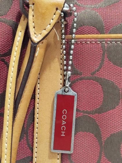 (ของแท้) กระเป๋า Coach คล้องแขน สีแดง รูปที่ 10