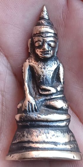 รูปหล่อเก่า