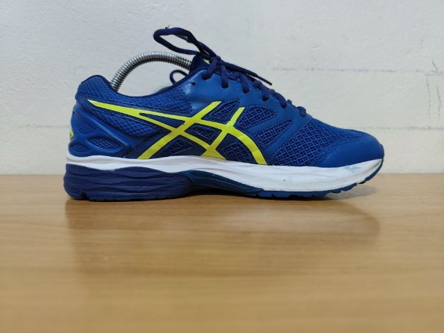 ASICS 41.5 26.0 แท้ มือสอง รูปที่ 3