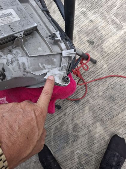 ขายไฟซีนอลหน้ารถเบนซ์ W 203 ข้างซ้ายสภาพดีข้างขาวขาบนหักแต่เลนรวมกระจกโครมาภาพดีเปิดดิตทั้งสองข้าง รูปที่ 7