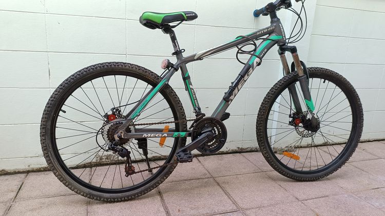 จักรยานเสือภูเขา สภาพดีขับขี่ได้ปกติ (ยางแบน) 