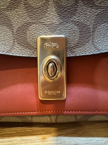 coach รูปที่ 5