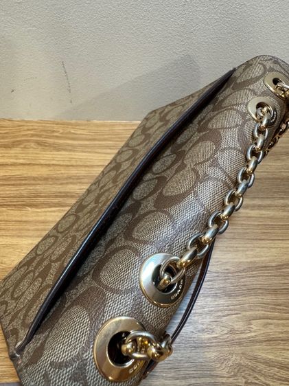 coach รูปที่ 9