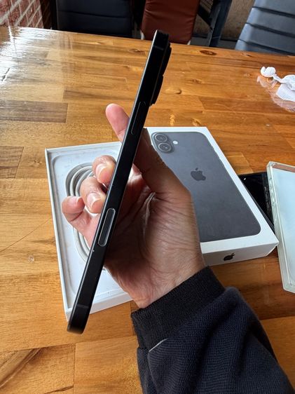 iPhone 16 plus 128 gb. สีดำ  รูปที่ 5