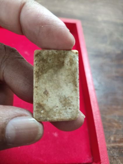 สมเด็จบางขุนพรหมพิมพ์อกครุฑเศียรบาตร รูปที่ 2