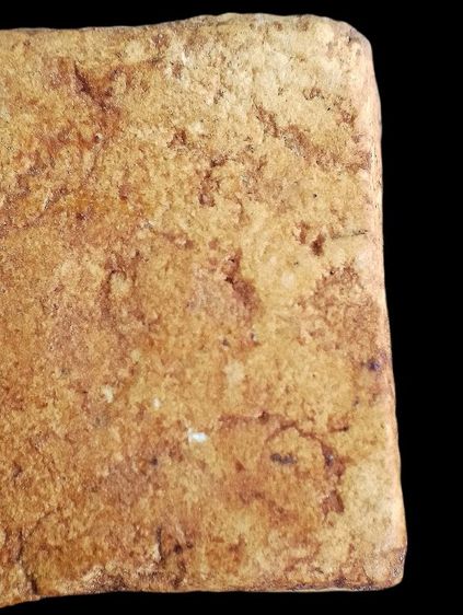 กรุวัดกลางคลองข่อย. รูปที่ 9