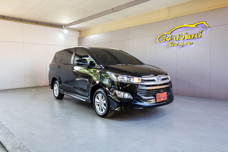 Toyota Innova 2020 2.8 Crysta G Utility-car ดีเซล ไม่ติดแก๊ส เกียร์อัตโนมัติ ดำ