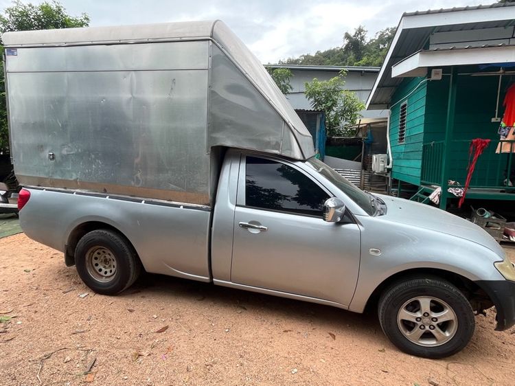 Mitsubishi Triton 2010 2.4 GL Pickup ดีเซล ไม่ติดแก๊ส เกียร์ธรรมดา รูปที่ 4