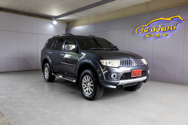 รถ Mitsubishi Pajero Sport 2.5 GT สี เทา